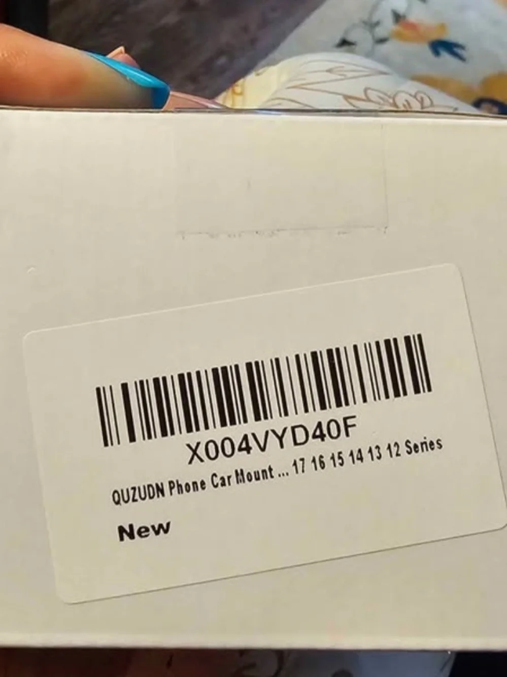 QUZUDN Phone Car Mount - White Box